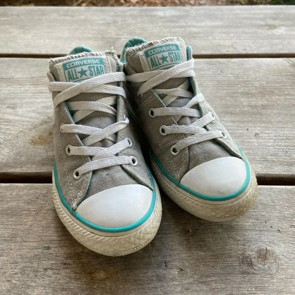 Converse Girls Low Tops Size 2 Chuck‎ Taylor All Star Dolphin Aegean Aqua White